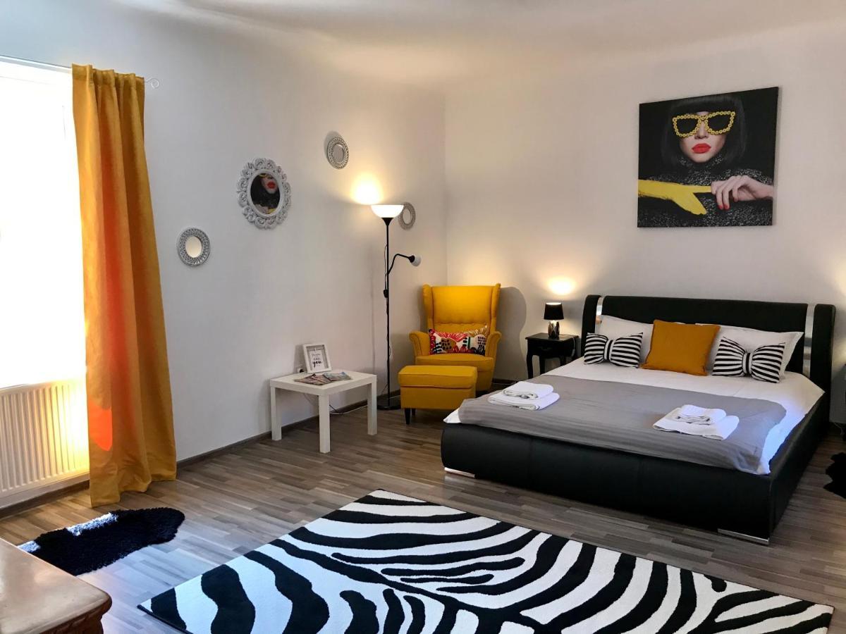 9 Central Residence Brasov Exterior photo